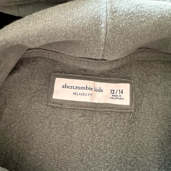 Abercrombie and Fitch Kids Relaxed Fit Hoodie Size 13/14 - Picture 4 of 5